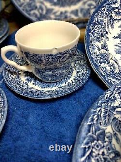 Beautiful Blue And White China From England. E. I. T. 22 Piece Set