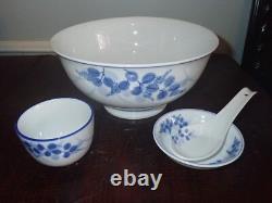 Set 4 Large Chinese Blue & White Porcelain Noodle Bowls with Tea Cup Plate Spoon