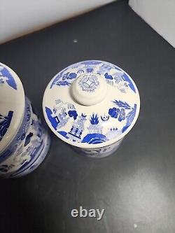 Vintage Blue Willow Set of Three Kitchen Canisters with lids 6 5 4