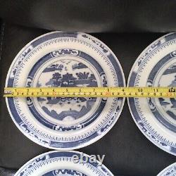 Vintge Chinese Blue and White Plate Set